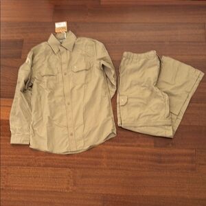 NWT Rufiji Boys and Girls Bugtech Safari shirt and trousers size XL